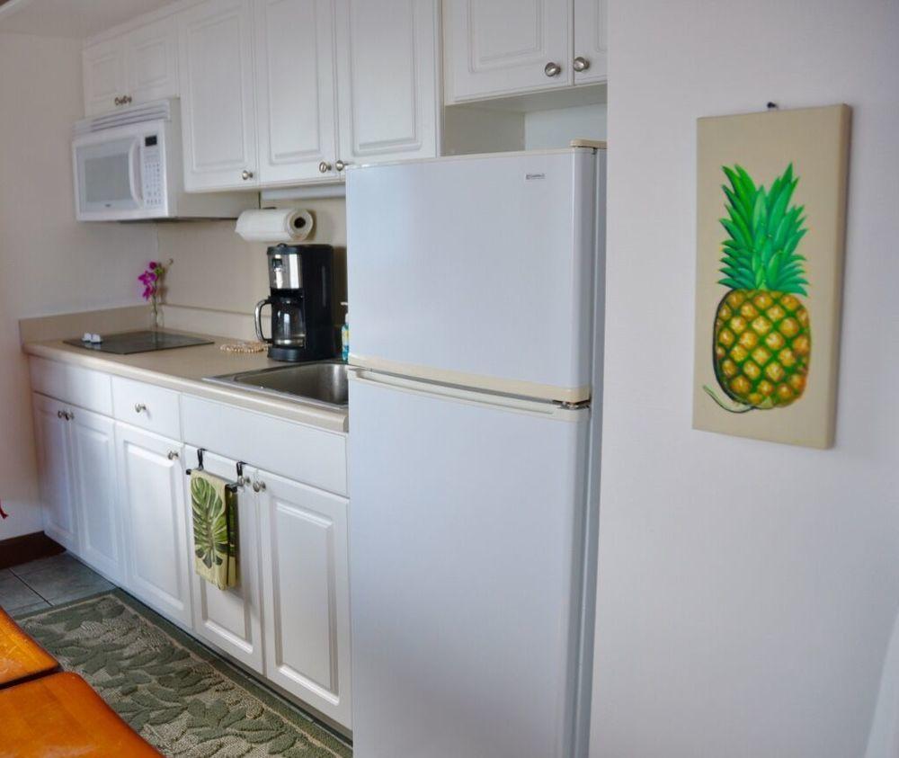 Jenny's Waikiki Apartment *